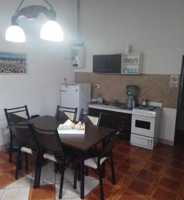 General Pico Apartamento | Los Abuelos Apart Hotel