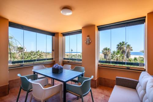 Ayamonte Apartamento | Los Albatros by Ĥ - Playa de los Haraganes HAHB156P81