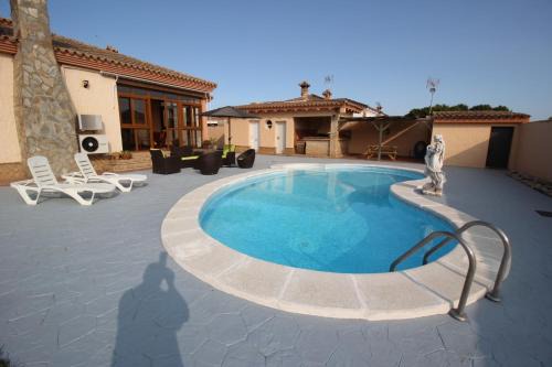 Chiclana de la Frontera Chalet De Esquí | LOS ALMENDROS