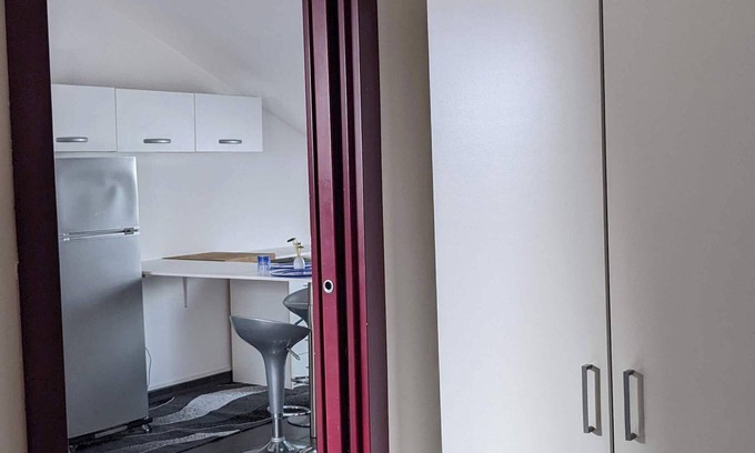 Lido Riccio Apartamento | Los Andes apartment by the sea