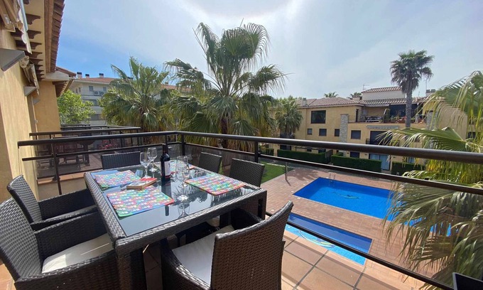 Platja d'Aro Apartamento | Los Delfines lloguer3.0, piscinas, parquing