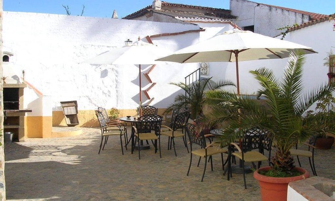 Valverde de Leganés Casa | Casa Rural Los Gaitanes