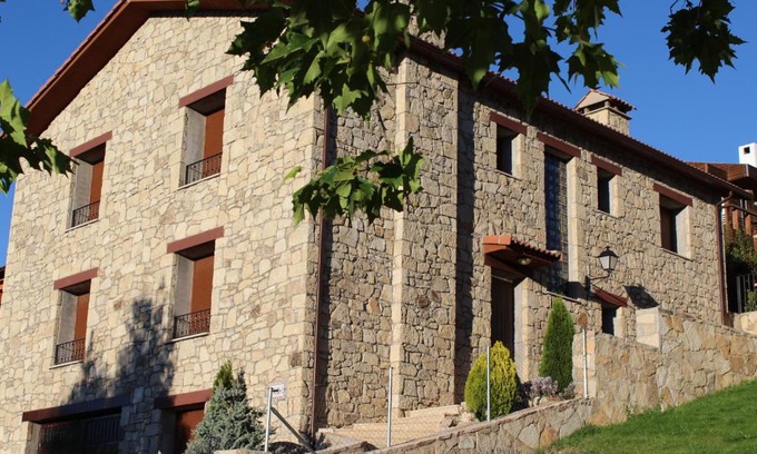 Hoyos del Espino Casa | Los Guijos