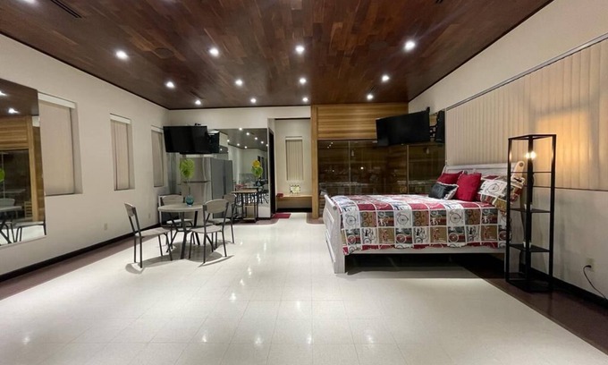 McAllen Apartamento | Los Milagros private subdivision apartment