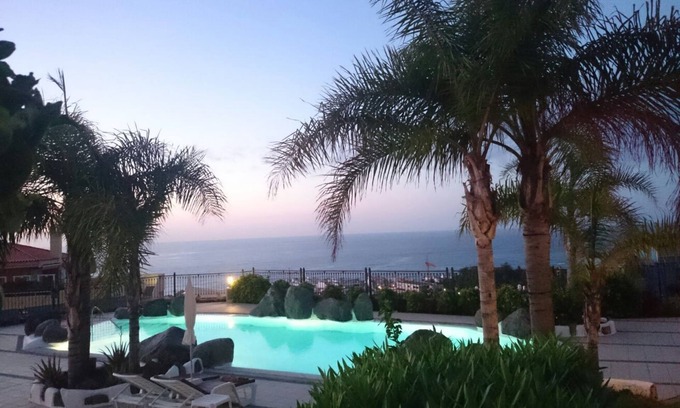 Puerto de la Cruz Apartamento | Los Órganos Luxe - Romántico y con Vistas al Mar