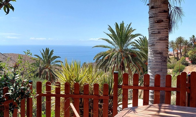 Alojera Cabina | Los Palmeros: Casita Rural con Vistas al Mar, Aire Acondicionado y Encanto