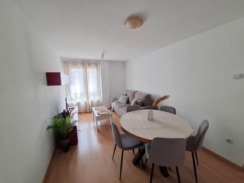 Abena Apartamento | Los Pinos, acogedor apartamento con garaje - Arafita Apartamentos