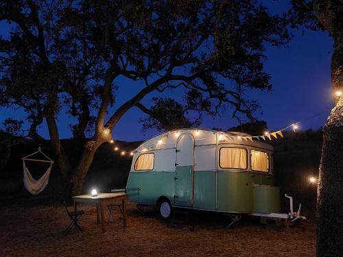 Luzianes Otro | Lost Paradise - Cosy Wagon