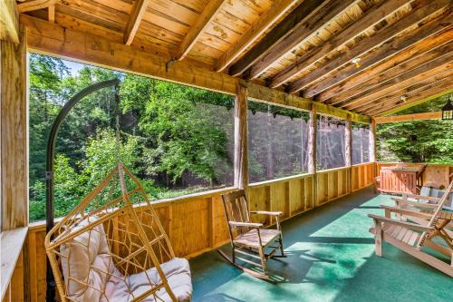 Schroon Lake Casa | Lost Pond Cabin
