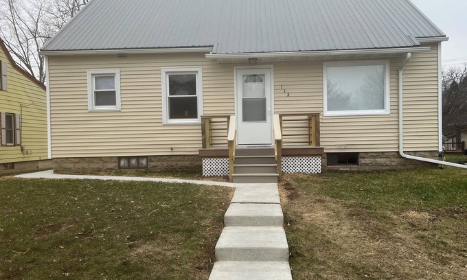 Preston Casa | Lots of charm and only blocks away from the Root River and Bike trails