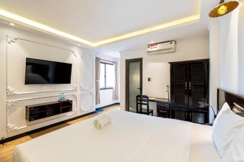 Binh Thanh Hotel | Lotus Laverne Hotel