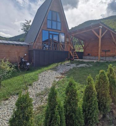 Gura Raului Villa | Louisiana Chalet
