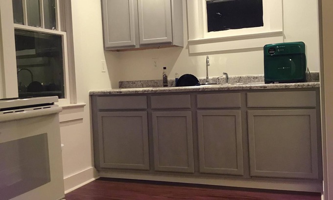New Albany Casa | Louisville Bourbon Bungalow