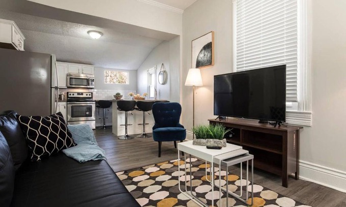 Shelby Park Casa | Louisville Dream House 4BR 2BA by CozySuites