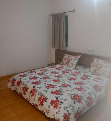 Lome Villa | Loulou