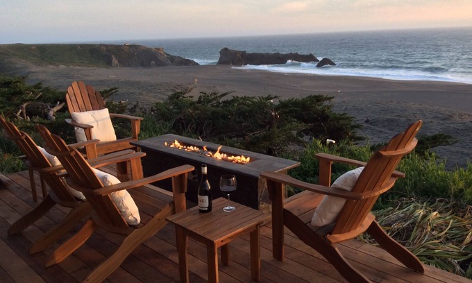 Bodega Bay Casa | Louw Tide - Modern home, ocean front, spanning views.