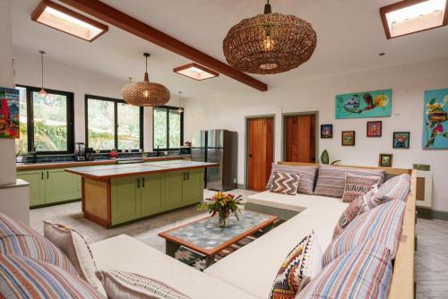 Tzununa Casa | Love Probiotics Lodge