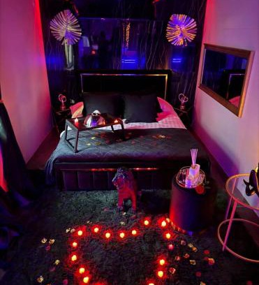 Goussainville Casa | Love Room élégante spa privatif et extérieur cosy