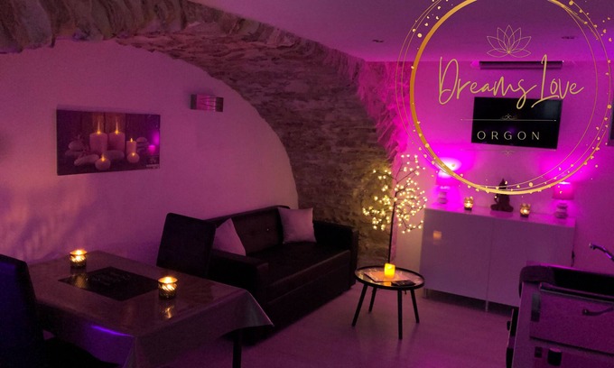 Orgon Apartamento | Love Room apartment with private Jacuzzi and hammam unusual place for lovers
