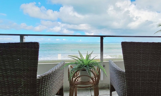 Mata de Platano Condominio | Love the Beach & Attractions? Yes, this Condo's on the BEACH!! #KIOKOS#El Yunque