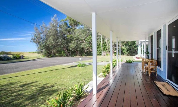 Kioloa Casa | Lovedaze at Kioloa a stunning home ready to accommodate your South Coast adventure.