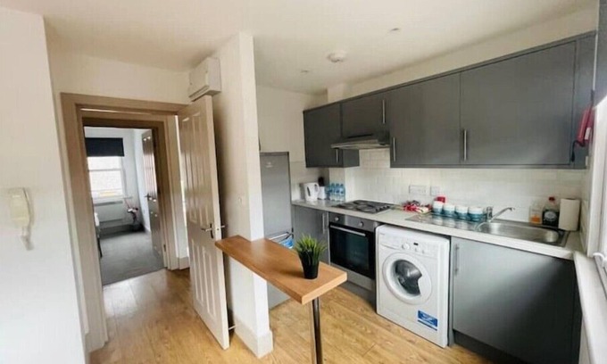 Tottenham Hale Apartamento | Lovely 1 bedroom apartment in London
