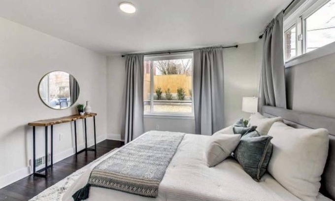 Northeast Apartamento | Lovely 1-bedroom rental unit with free parking