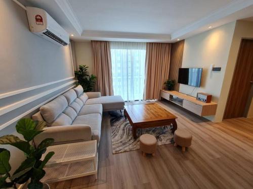Tabuan Jaya Apartamento | Lovely 1878 Apartment 3-bedrooms with free parking