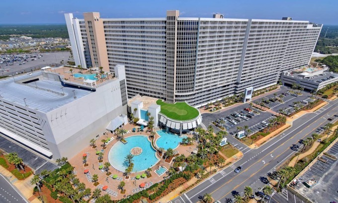Panama City Beach Complejo | Lovely 1Bd/2bath + Bunk Room & 2 Queen Sofa Beds