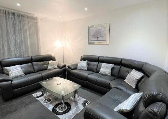 Hurlet Apartamento | Lovely 2 Bed Apt close to Silverburn Mall