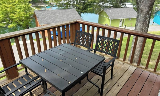 Winchester Apartamento | Lovely 2-bedroom cabin in Winchester with WiFi and AC