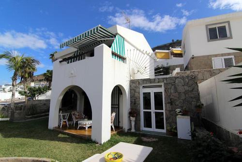 Puerto Rico Villa | Lovely 2 bedroom house with private garden
