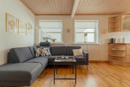 Torshavn Apartamento | Lovely 2 BR Apartment - Parking - Quiet Street