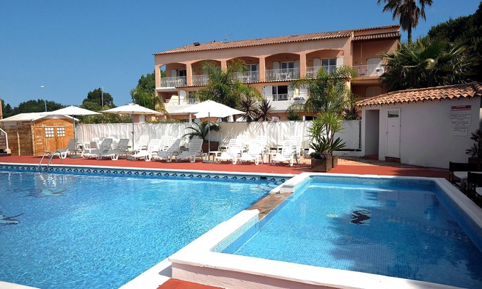 Les Bormettes Apartamento | Nice Studio 2 pers a 250 metros de la playa con piscina climatizada y tenis (101)