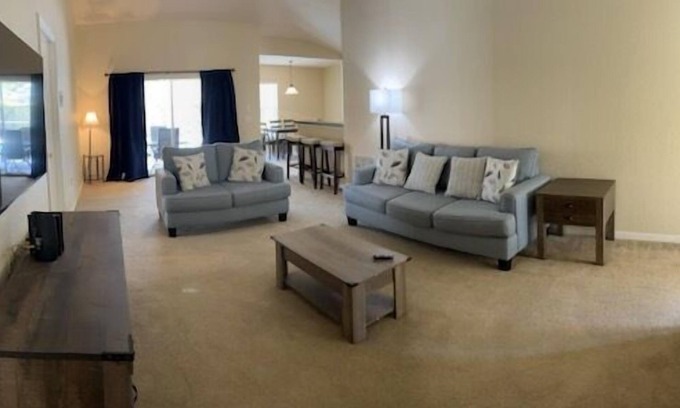 Silver Creek Villa | Lovely 3-Bedroom Pool With Spa