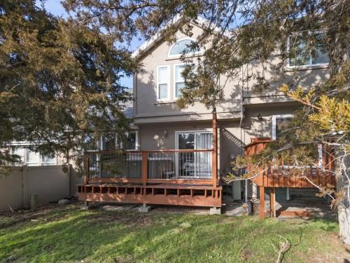 Cottonwood Heights Casa | Lovely 4 BDR Home with Private Hot Tub Near Trails