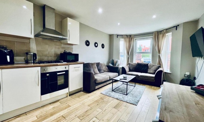 Chorlton-on-Medlock Apartamento | Lovely 4 bed (sleeps 8) apartment close to city