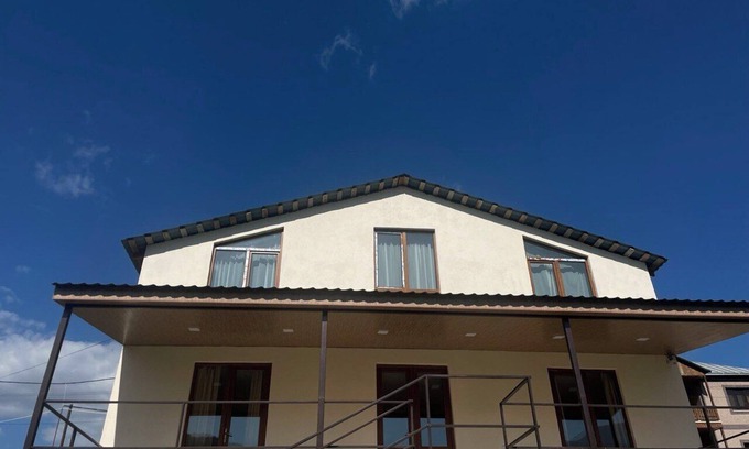 Dilijan Casa | Lovely 5-bedroom house with WiFi in charming Dilijan