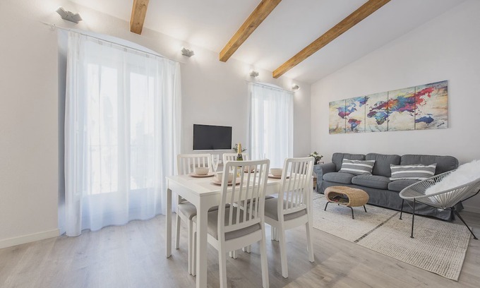 Banyoles Apartamento | Lovely and bright apartment in the heart of Banyoles
