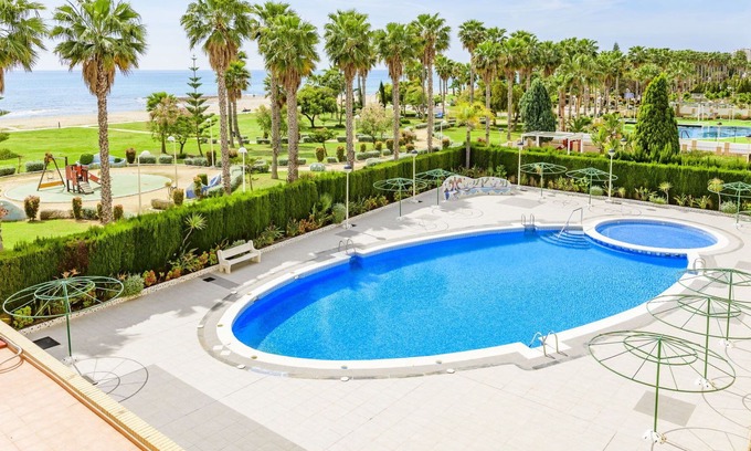 Marina d'Or Apartamento | Lovely apartment for 4 guests with pool, A/C, WIFI, TV, terrace, pets allowed and parking