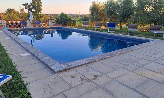 Cortona Apartamento | Hermoso apartamento para 6 personas con A/C, WIFI, piscina, TV y aparcamiento
