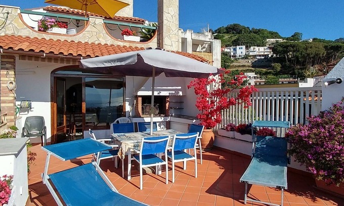 Fiaiano Apartamento | Precioso apartamento para 9 personas con WIFI, A/C, TV, terraza y aparcamiento