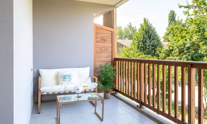 Lit-et-Mixe Apartamento | Hermoso apartamento para 4 personas con WIFI, A/C, TV, balcón, mascotas permitida y aparcamiento