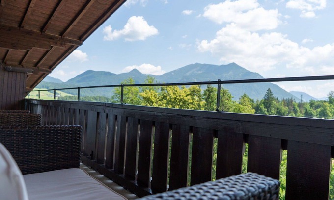 Strobl Apartamento | Acogedor apartamento para 4 personas con WIFI, TV, patio y aparcamiento
