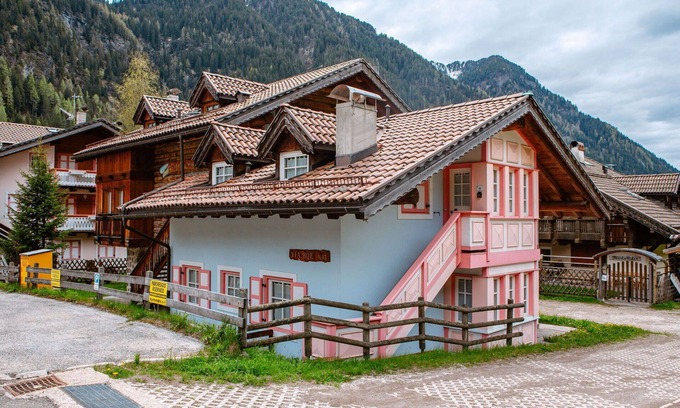 Fontanazzo Apartamento | Hermoso apartamento para 6 personas con WIFI, TV y aparcamiento