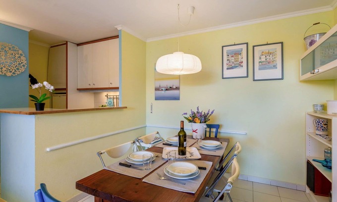 Cap Esterel Apartamento | Precioso apartamento con A/C, WIFI, piscina, TV, patio, mascotas permitida y aparcamiento