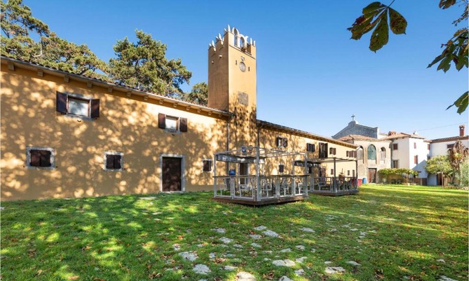 Martinski Apartamento | Lovely Apartment In Martinski With Wifi