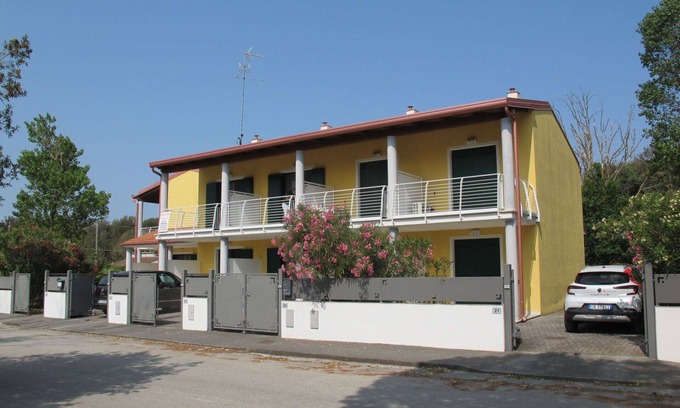 Lido di Volano Casa | Acogedor apartamento en villa para 4 personas con A/C, WIFI, TV, terraza y aparcamiento