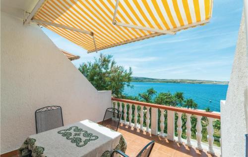 Kustici Apartamento | Lovely Apartment In Kustici With Wifi