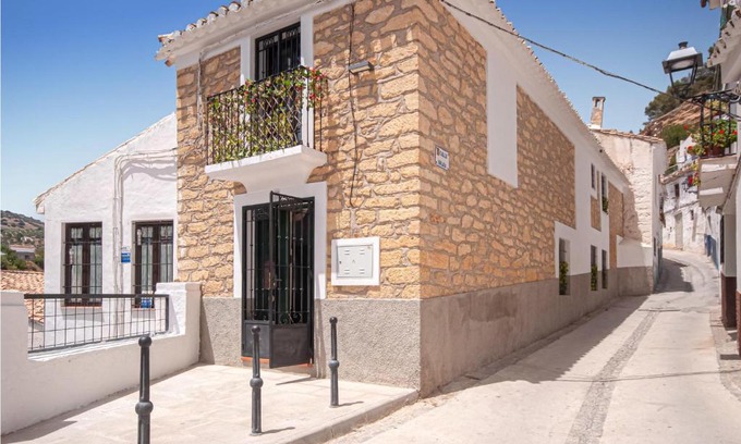 Montefrio Apartamento | Lovely Apartment In Montefrio